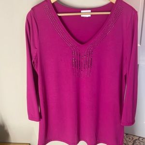 Jaclyn Smith pink top